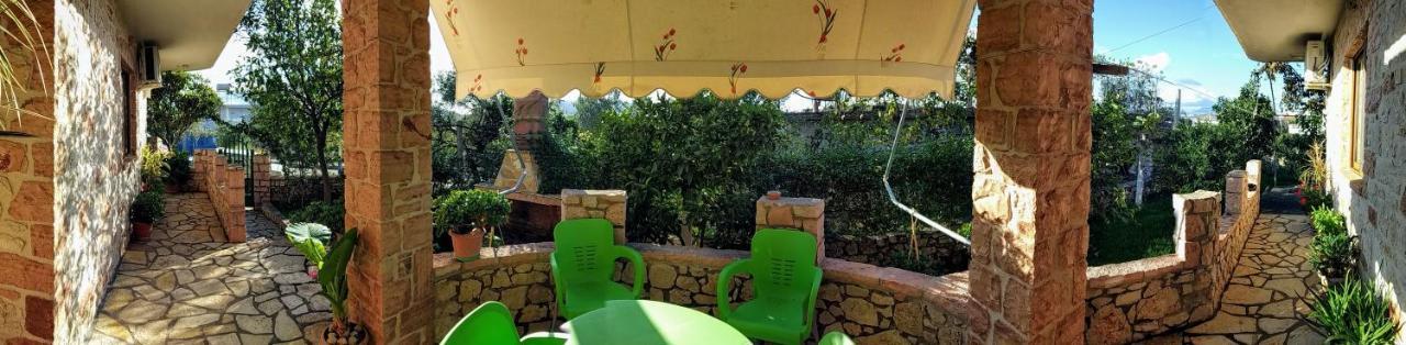 קסאמיל Altin Skrapari Guesthouse מראה חיצוני תמונה