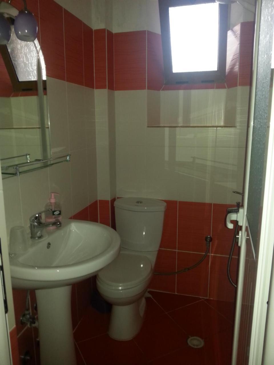 קסאמיל Altin Skrapari Guesthouse מראה חיצוני תמונה